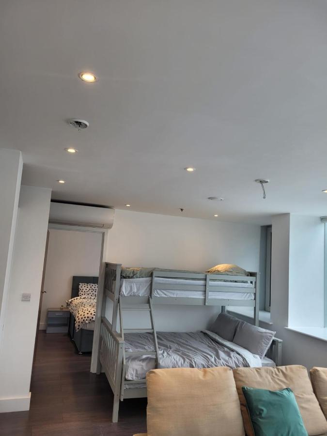 2Br Chic London Sleep 9 Bp7 Apartment Luaran gambar
